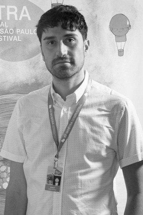 Емилио Сантойо