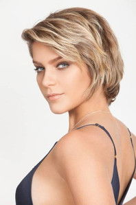 Исабелла Сантони