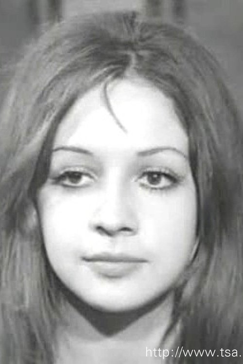 Нüкхет Егели