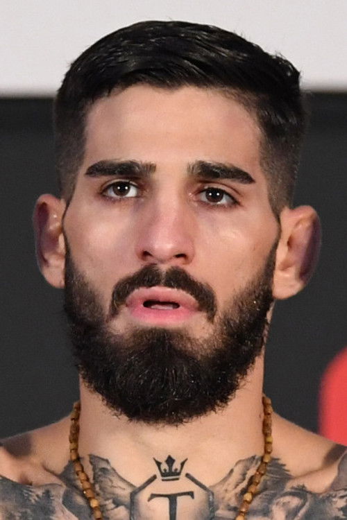  Илия Топурия