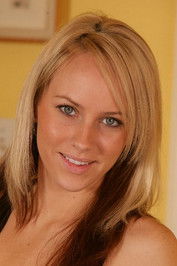 Хайлей Jаде