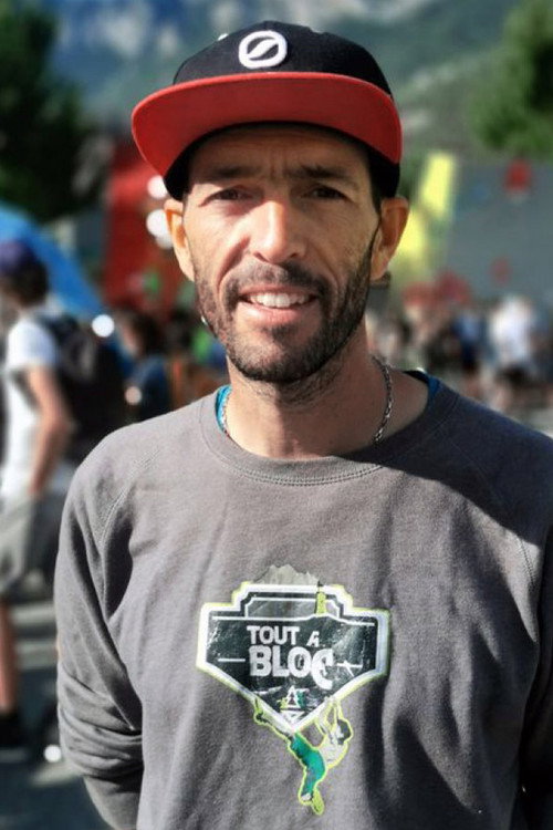 Бенjамин Семионд