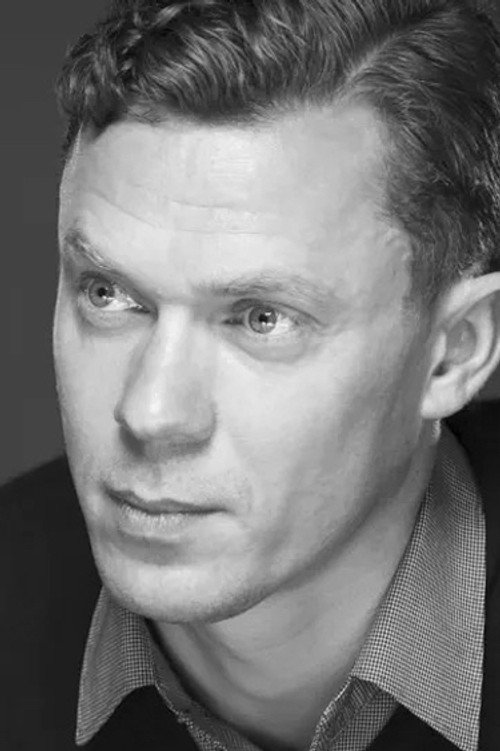 Jамес Фарнцомбе