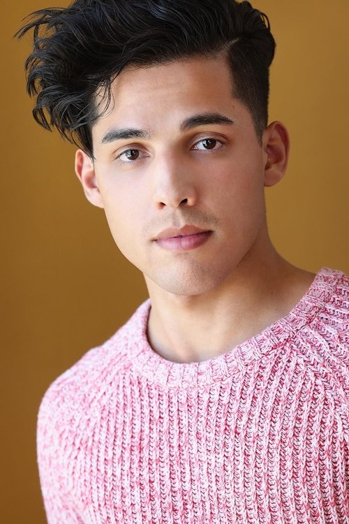 Дерек Ривера