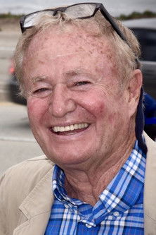 Ллойд Ахерн ИИ