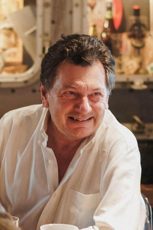 Ведат Милор