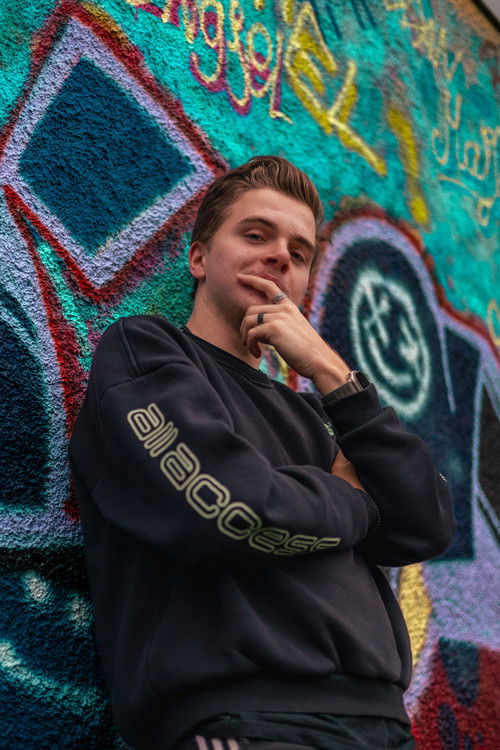 Матхйан Пахуд