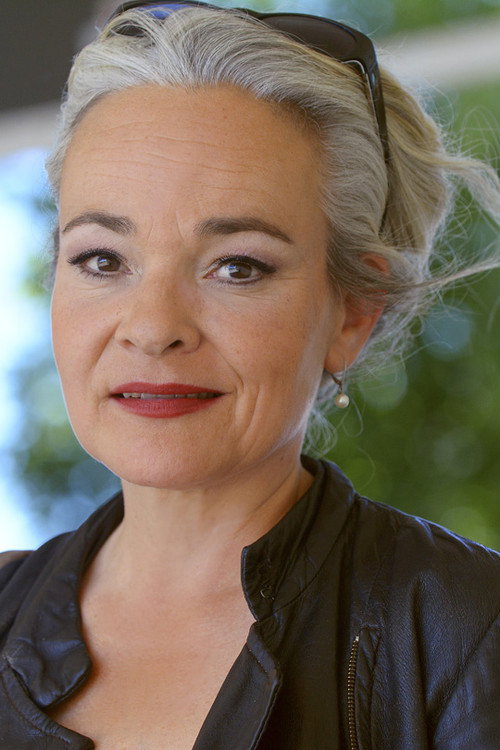 Йвонне Хорнацк