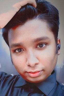 Йоунус Хоwладер