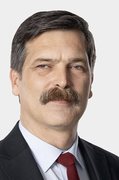 Еркан Баş