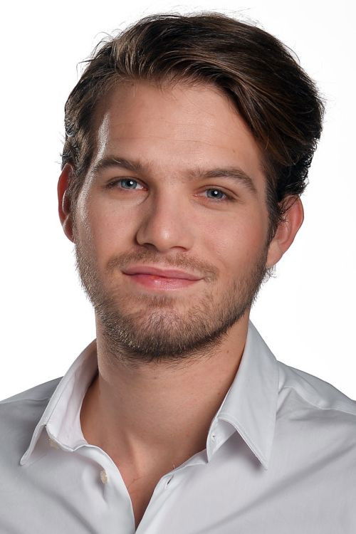 Áрон Дарваси