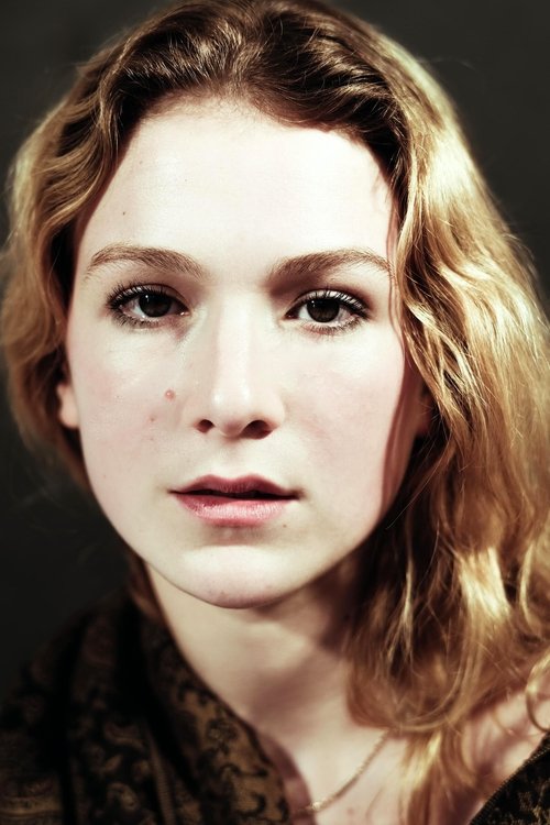 Исабела Феррер