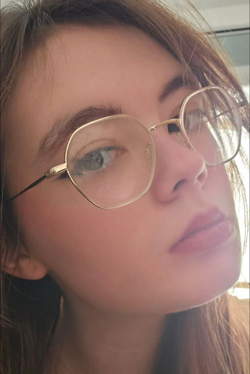 Саоирсе Доwней