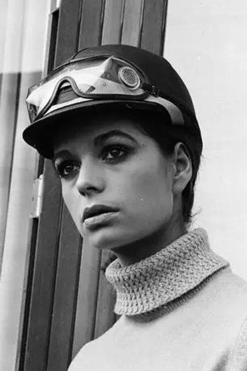 Исабелле Де Фунèс