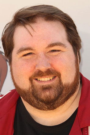 Травис Оатес