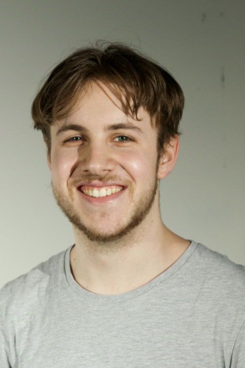 Етхан Блиеден