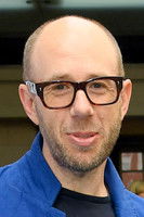 Том Роуландс