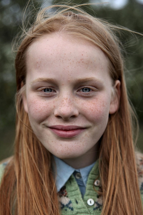 Катла Нjáлсдóттир