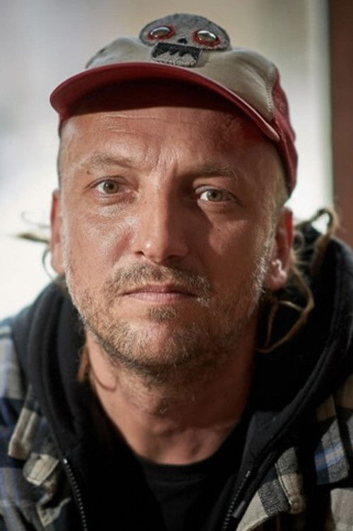 Бернард Адамус