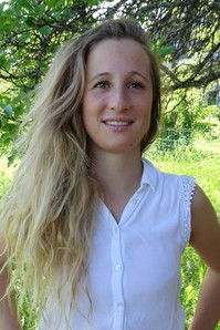 Леïла Тхéвоз