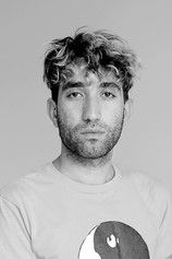 Фараз Аноусхахпоур