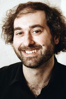 Jонатхан Морали