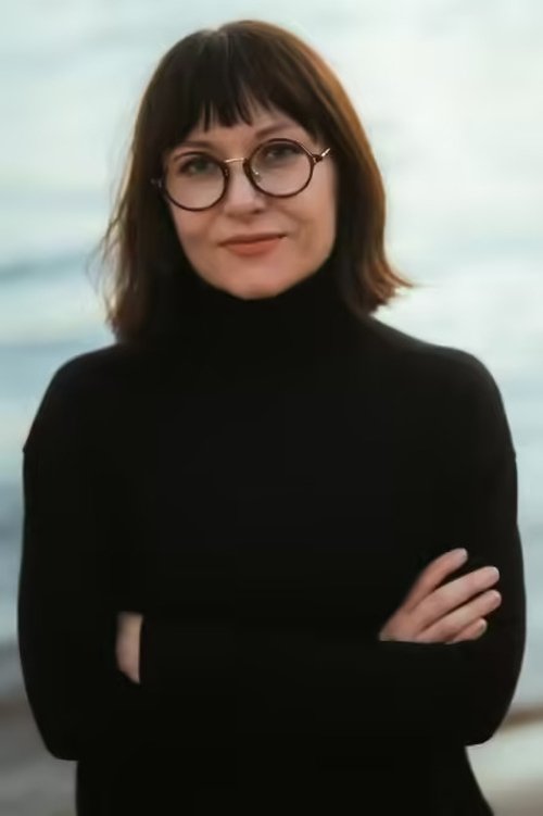 Леах Кардос