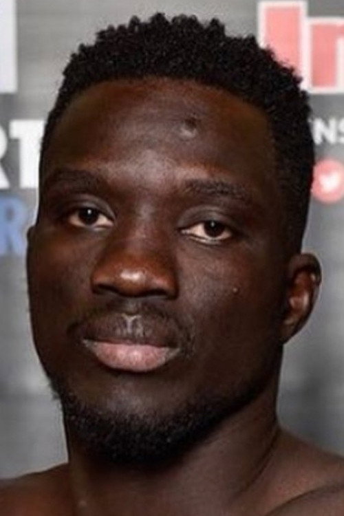 Давид Онама