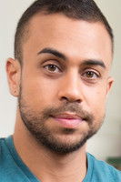 Jулиан Грей