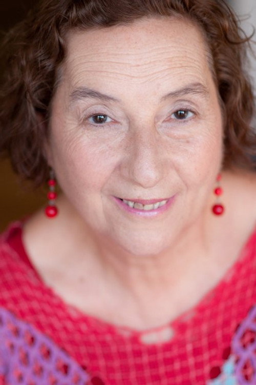 Ангелина Ллонгуерас