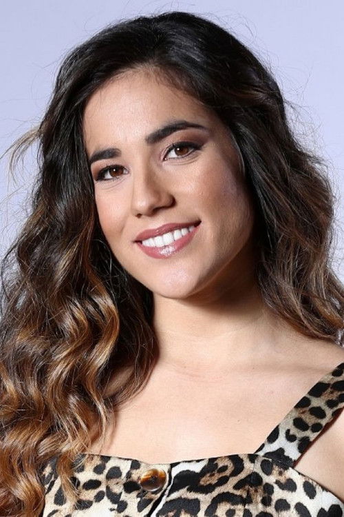 Jулиа Медина