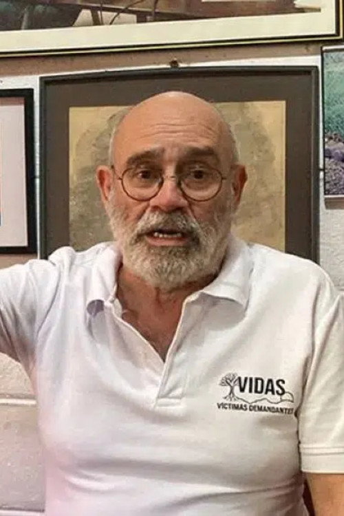 Бенjамин Цуеллар