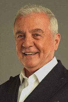 Авни Йалçıн