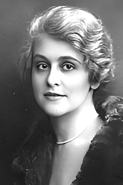 Царола Тоелле