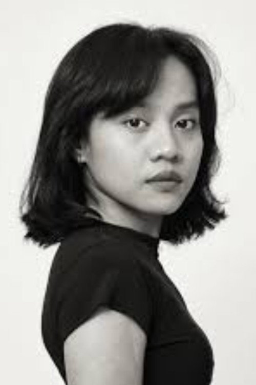 Нада Новиа Путри