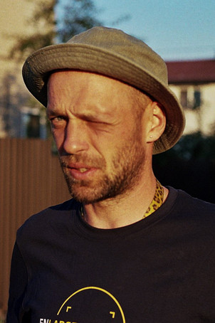 Нарвйдас Науjалис