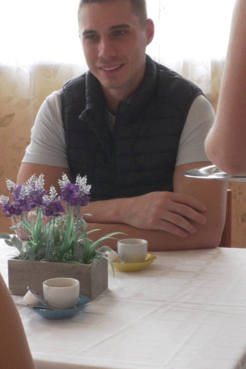 Пфнеисзли Пéтер