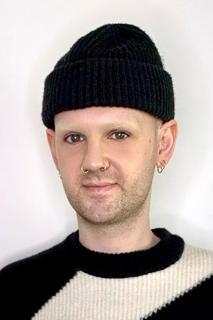 Царл Иллингwортх