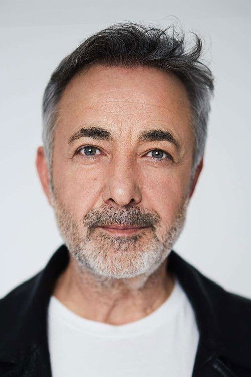 Мехмет Аслантуğ