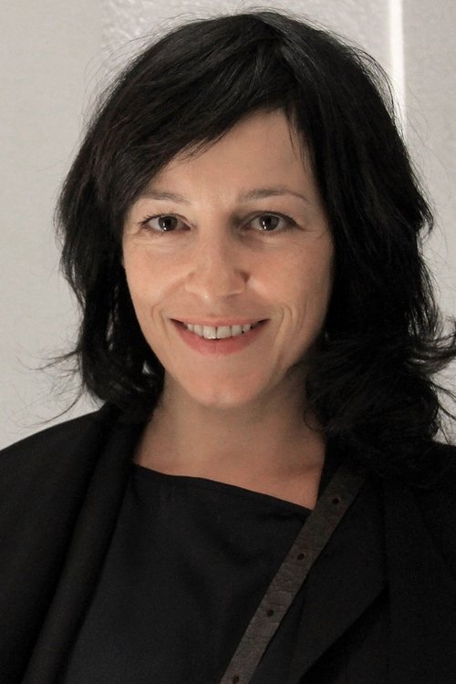 Jулиа Ценциг