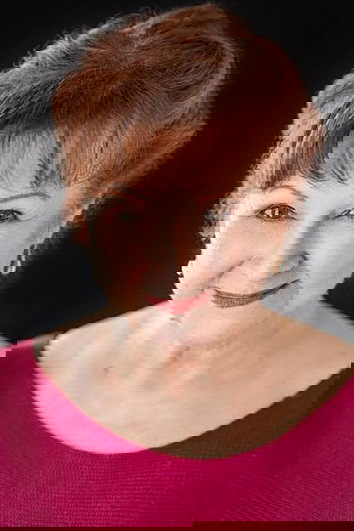 Цйнтхиа Дарлоw