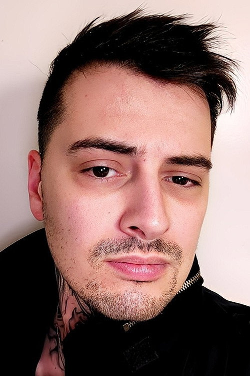 Мило Jонес