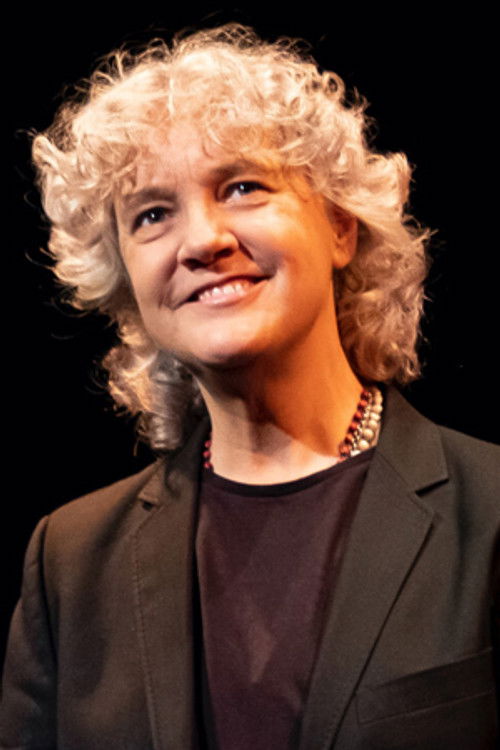  Майте Мартин