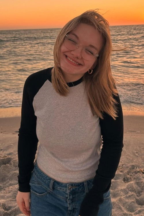 Виви Гарнер