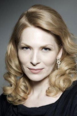 Надиа Цамерон-Блакей