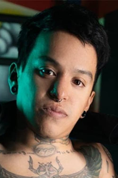 Адриáн Зуки