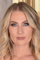 Анди Авалон