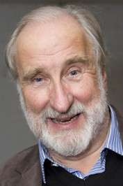 Цхристопхер Бенjамин