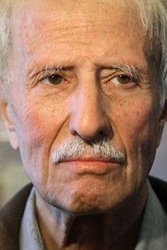 Гелий Рйабов