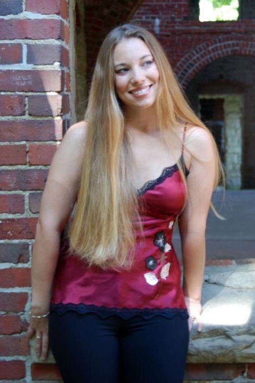 Jессица Хусс